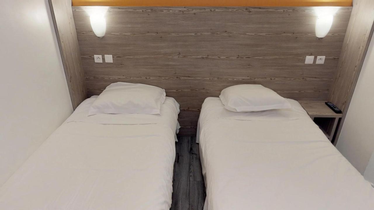 Kyriad Direct Hotel Achères