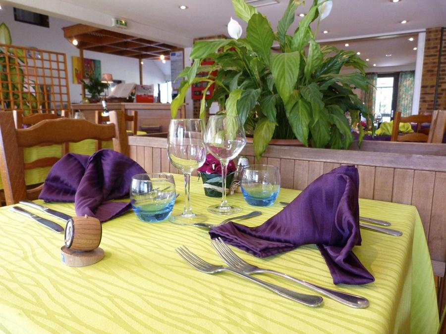 Hotel Kyriad Direct Achères